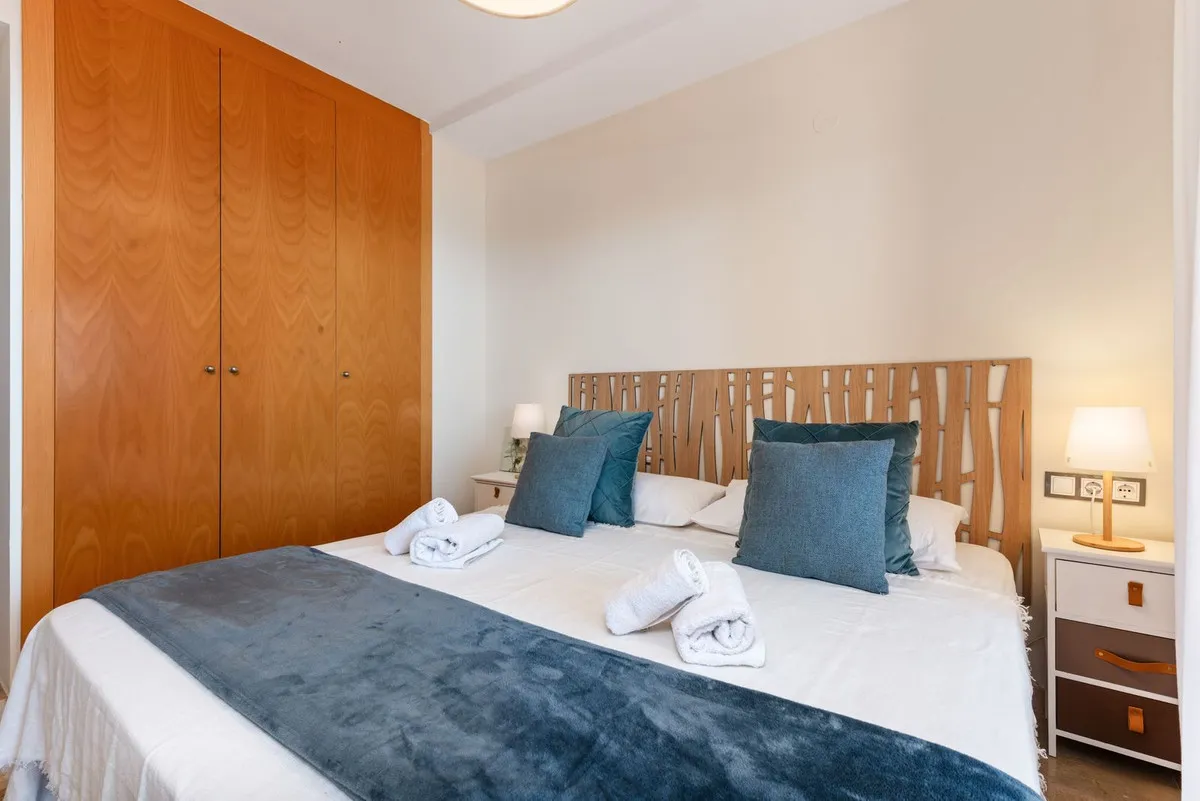 b4c2fc31-c14c-4e21-8aec-290f6911bf4c