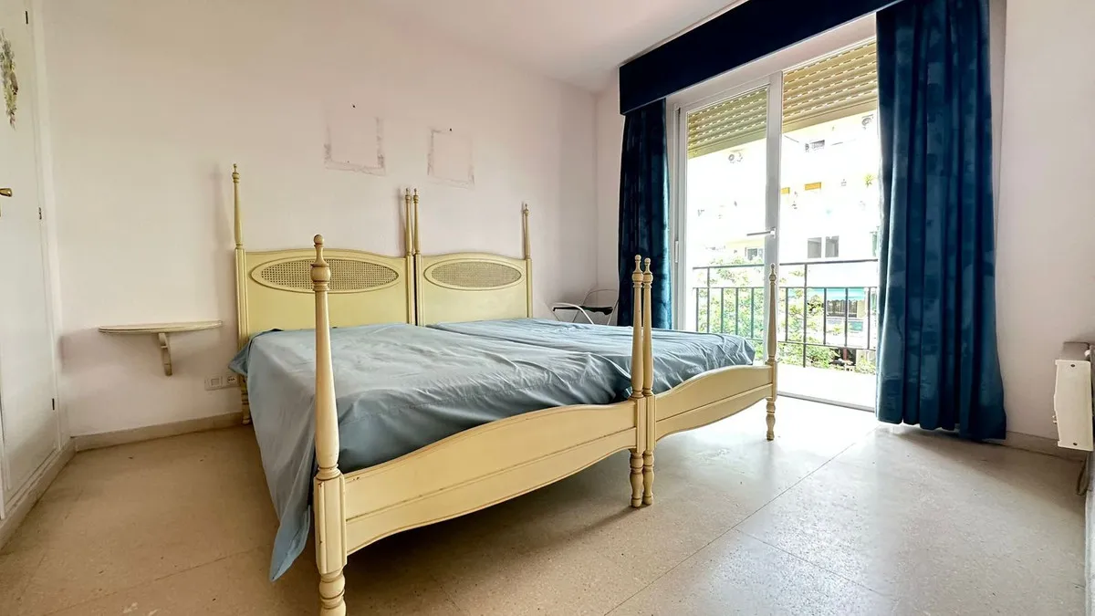 05a5bbd8-febe-48c3-bc98-24ac96fc91b3