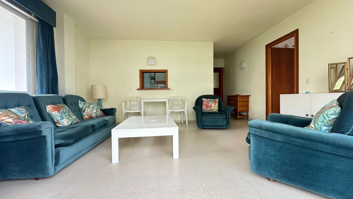 e241036f-a540-486e-b9df-acd29281afa6