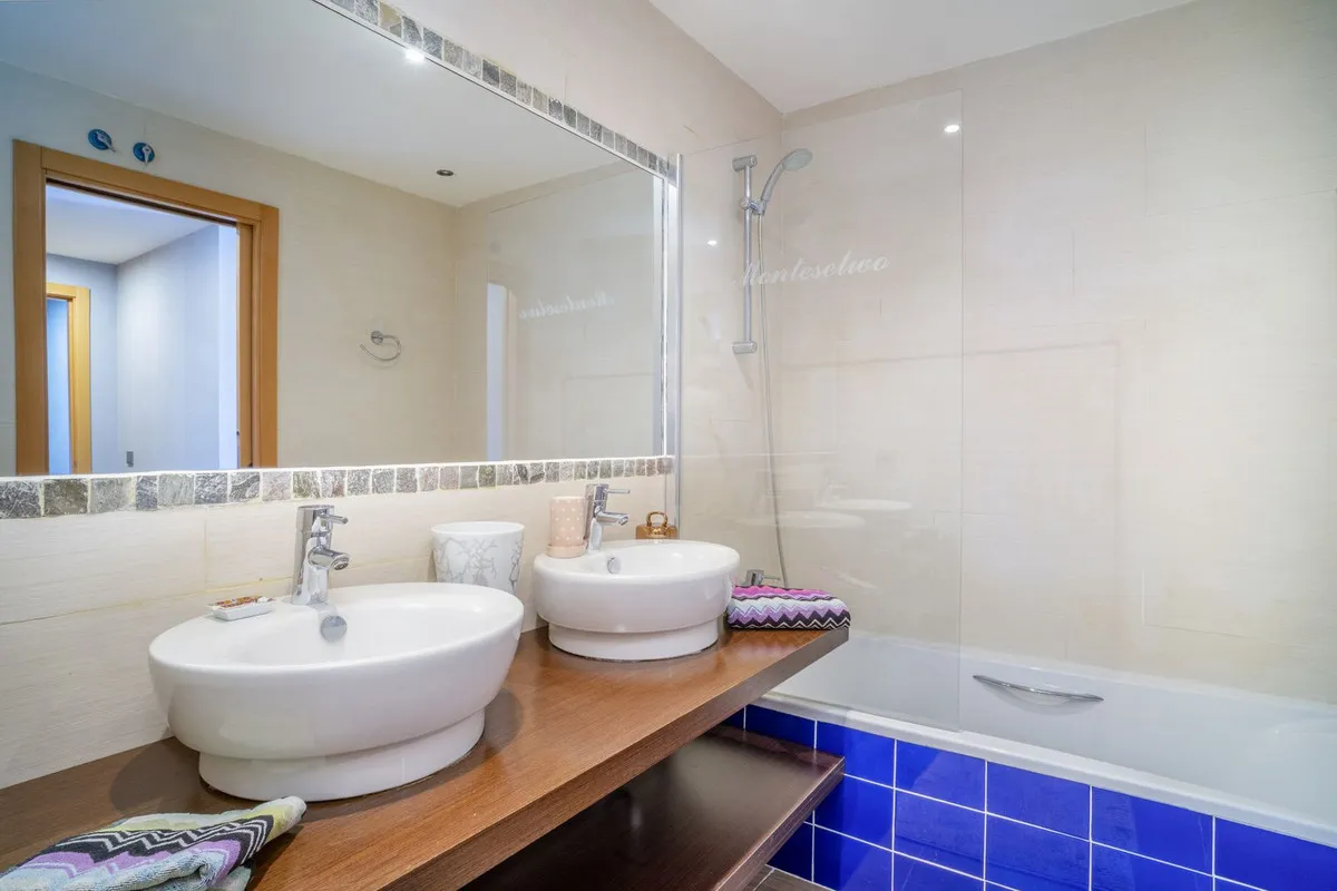 087f984f-c253-45e5-a3f2-46b911d9444b