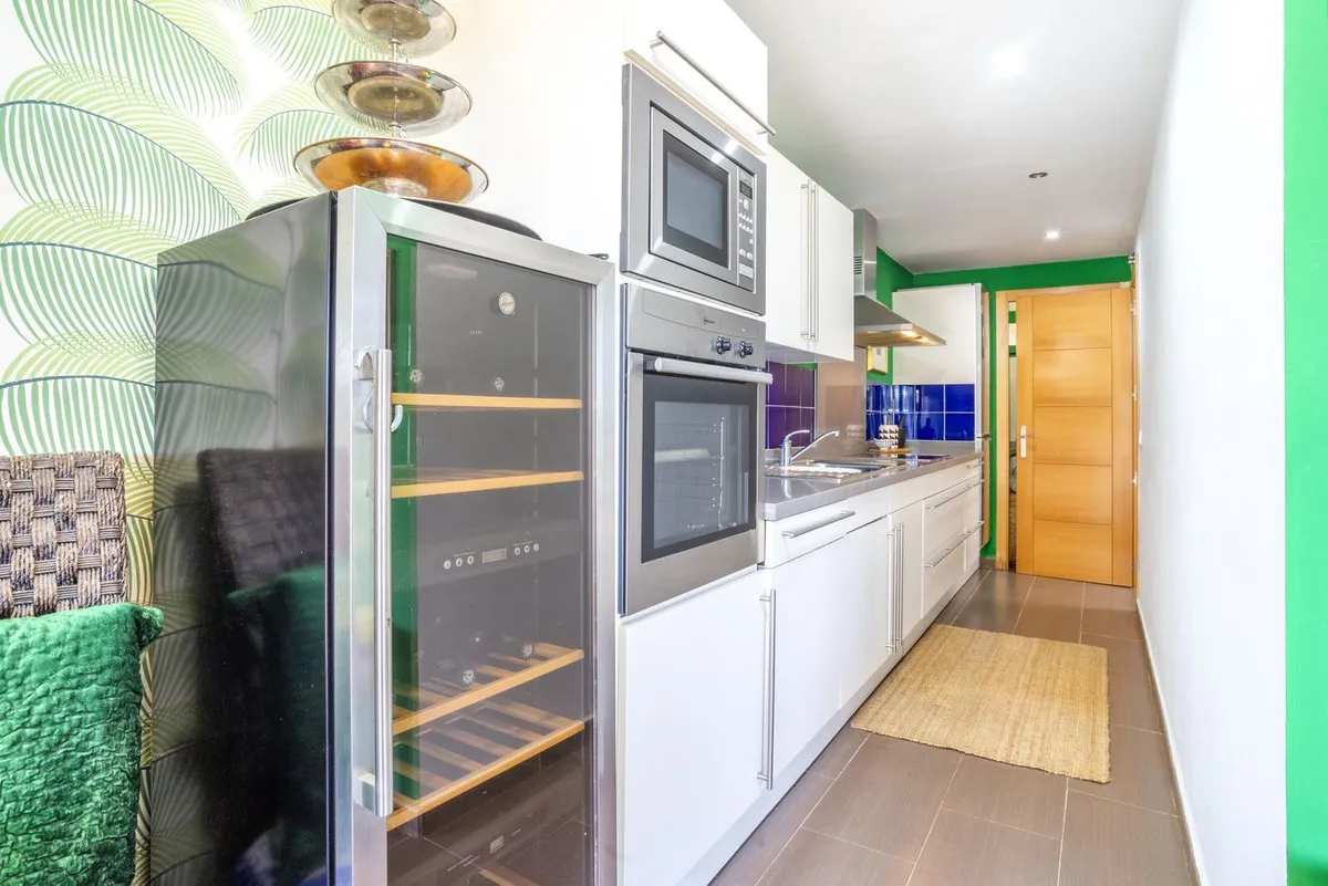 227b4158-fc84-4518-9af0-73eff1c0734e