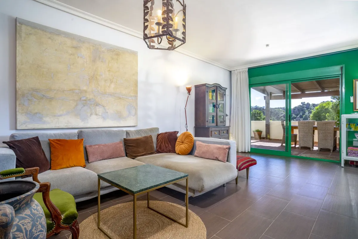 c76c08bc-fdf7-4cd5-81df-be588953cb36