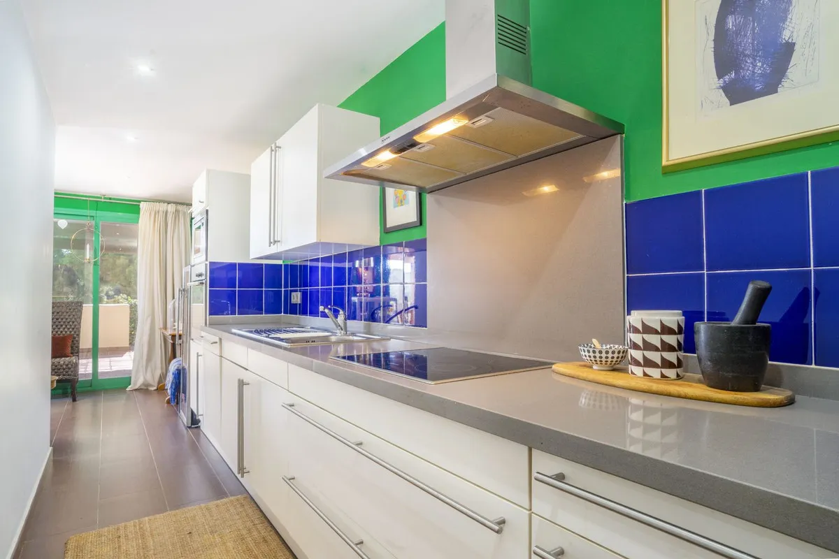 cf23c149-d7f3-475f-b5b4-27208501e1ec