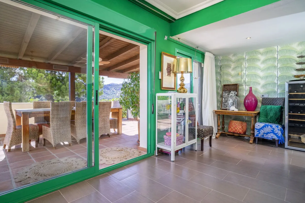 de21ab94-b2dc-42fb-aa92-d5d27e56b699