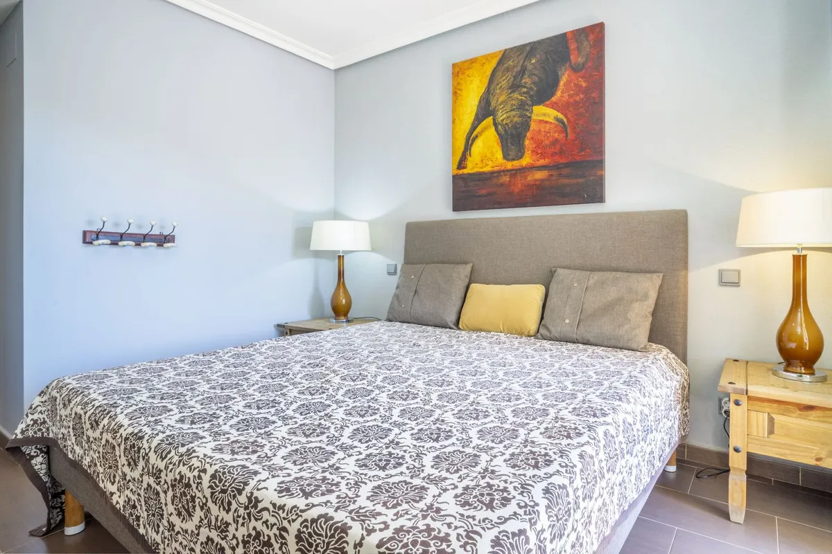 eae91baa-c304-4152-b5d1-c4b25597cdfd