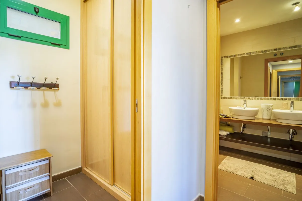 eea46f5d-3001-4738-bb11-ace7b96e07f6