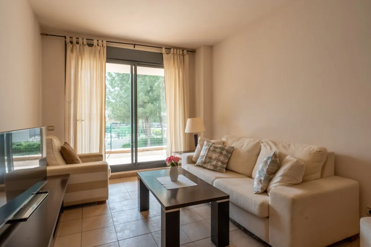 000753cb-3bc3-427c-8100-590366b86715