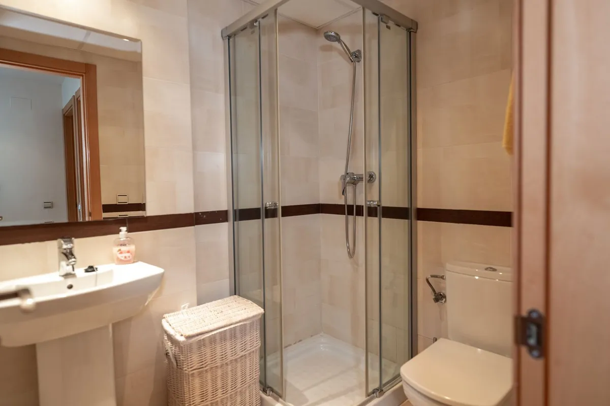 341e3c95-1d9c-4b15-8797-1f70b48cd524