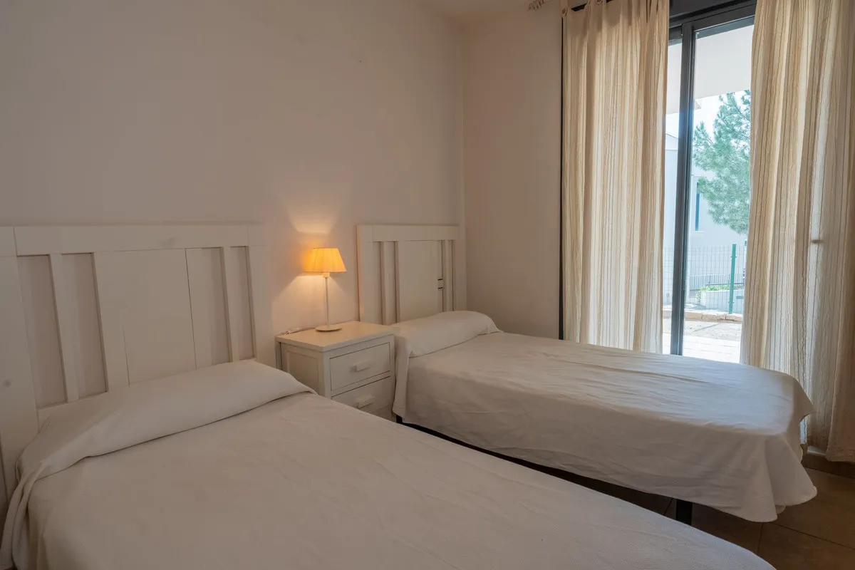 60b914d6-15d1-4471-8b55-aca378b9ed6c