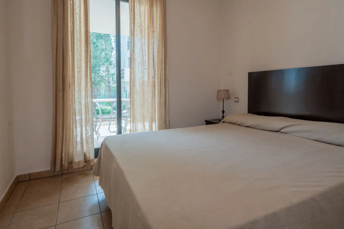 64ddfd25-c4e6-4eee-a41c-57bc35a81d78