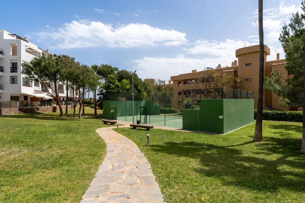 72de3dd2-9775-4d51-86c9-2b990e035a9a