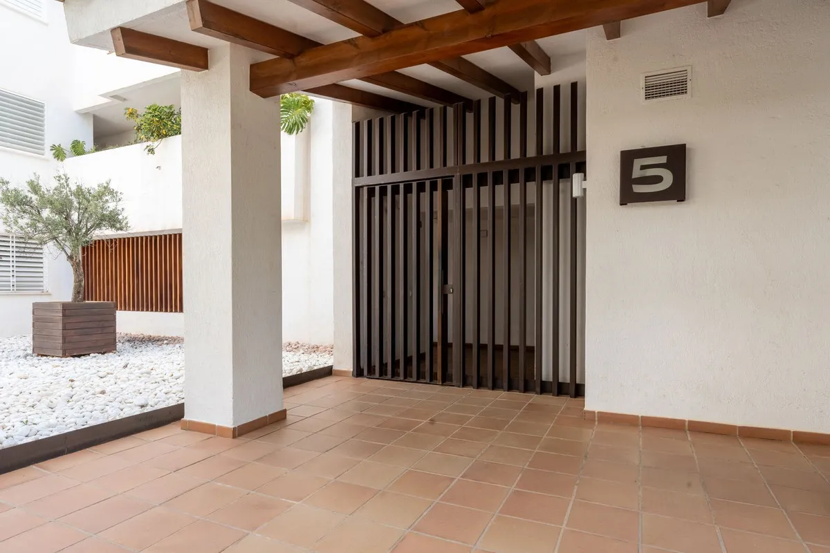 36fd7c45-2af5-4355-aceb-2302c1a92a24