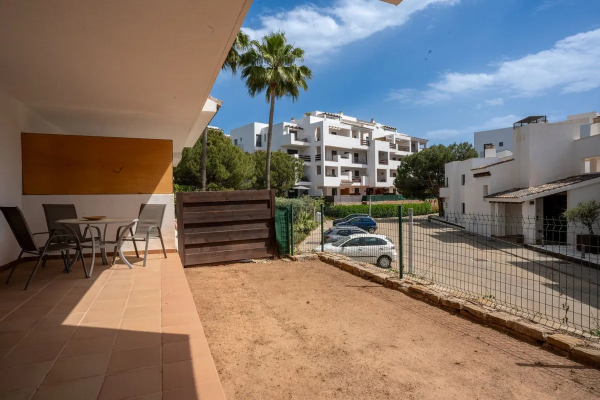 62cc0efa-4e41-49b1-8b4e-a042843bb192