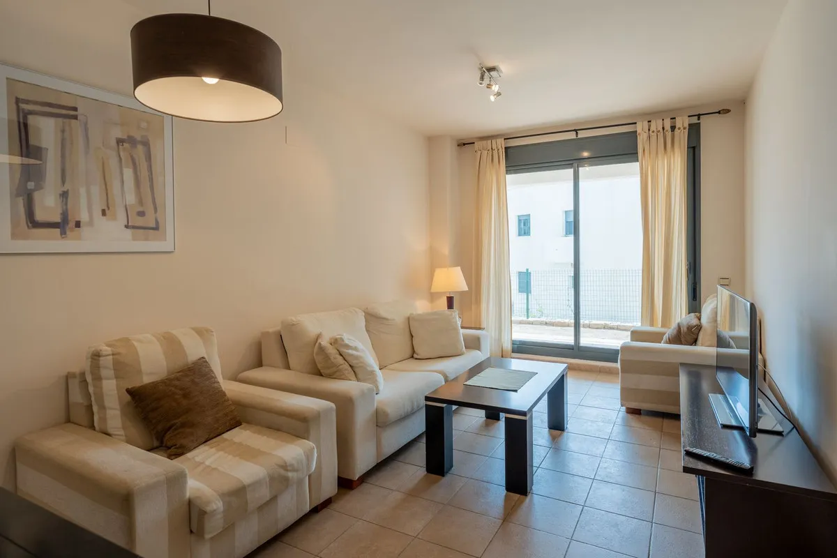 6f6bdf1a-a405-4e66-860b-871af91d4049