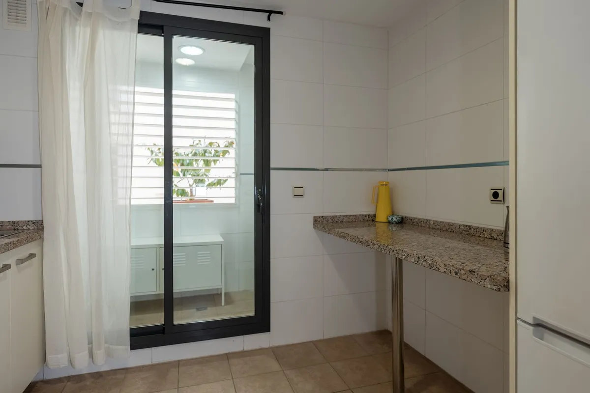 820ce45d-9a4c-4dd4-971f-ebfc84b32ead