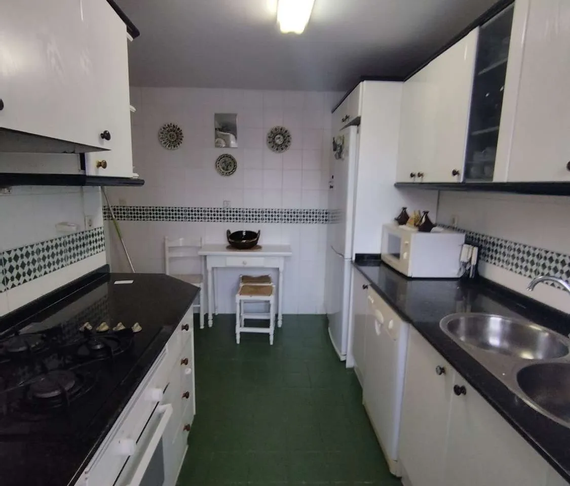 62b3f7fb-7a9a-42d8-9206-10a1596750e0