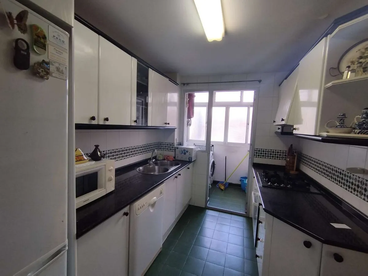 b427ff5e-2a3e-4b80-8dcf-9c09e6572f49