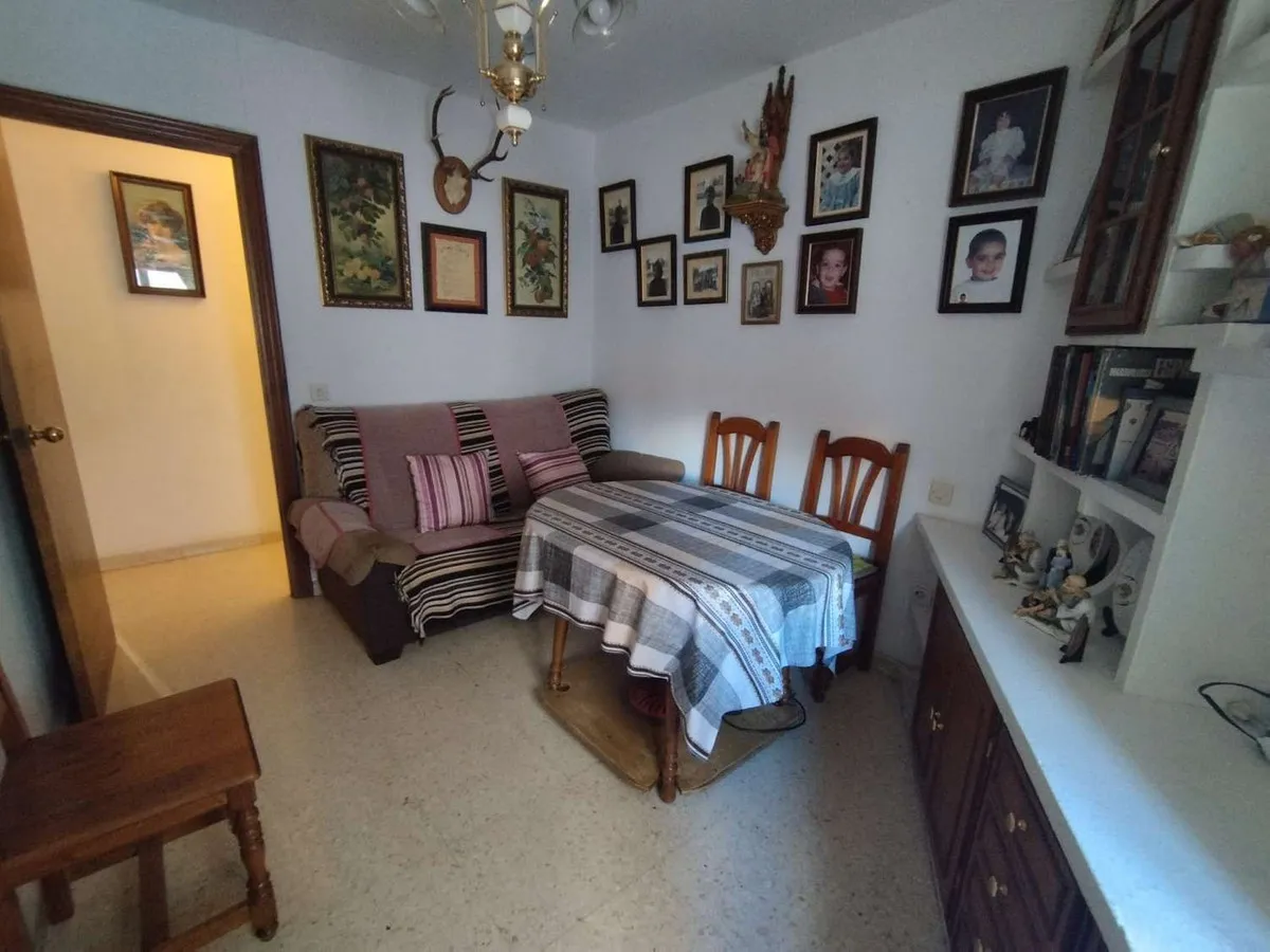 df4200c8-2064-4b43-a774-78a52ab1a1c5