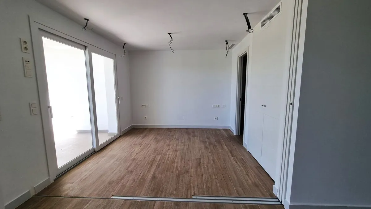 3803dc27-b3fa-4352-85ad-9dc4e068aa8b