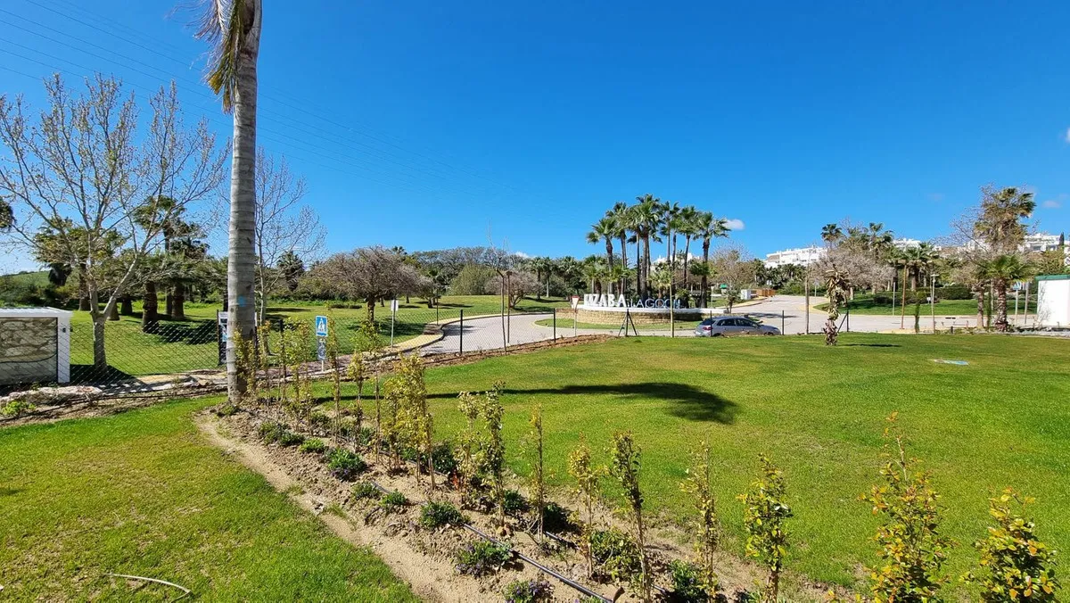 681e8276-bfca-411e-a758-af2c7b8a7059