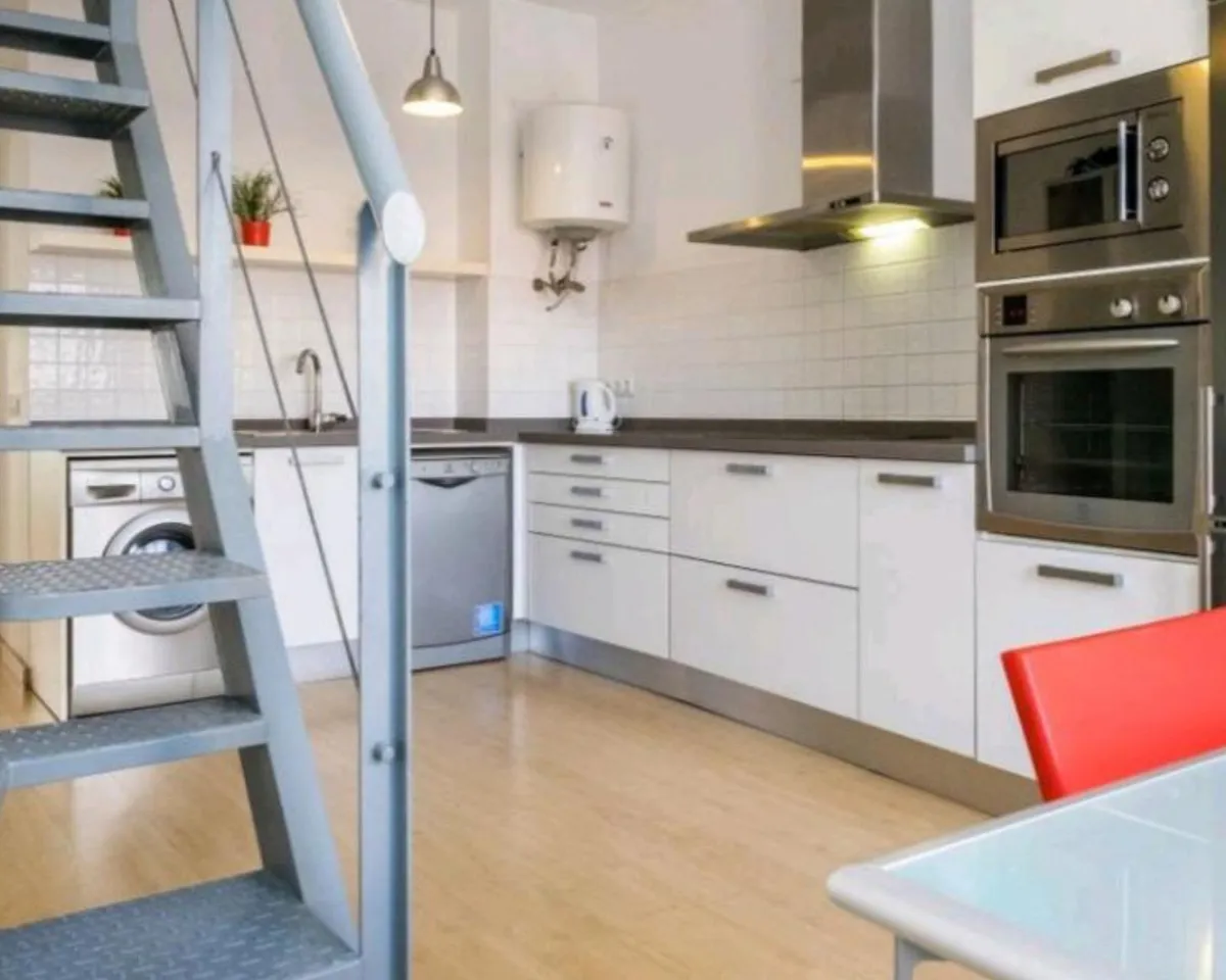 22efa484-f710-40b2-abd7-7dd1a903758e