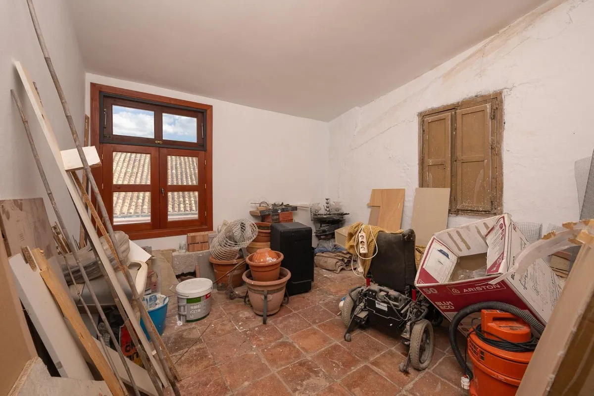 64784c41-001f-46ef-b48c-804c05141117