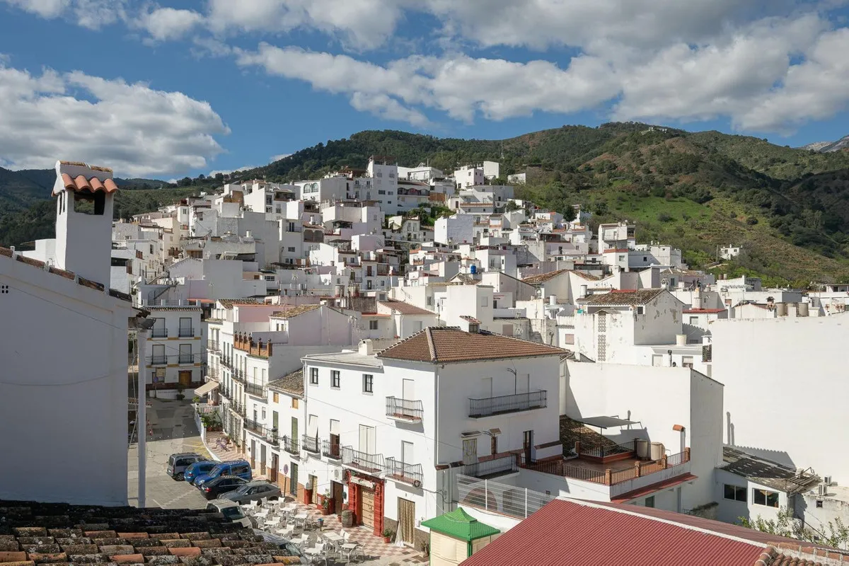 65b84590-173f-452f-b976-d4972b076dc3