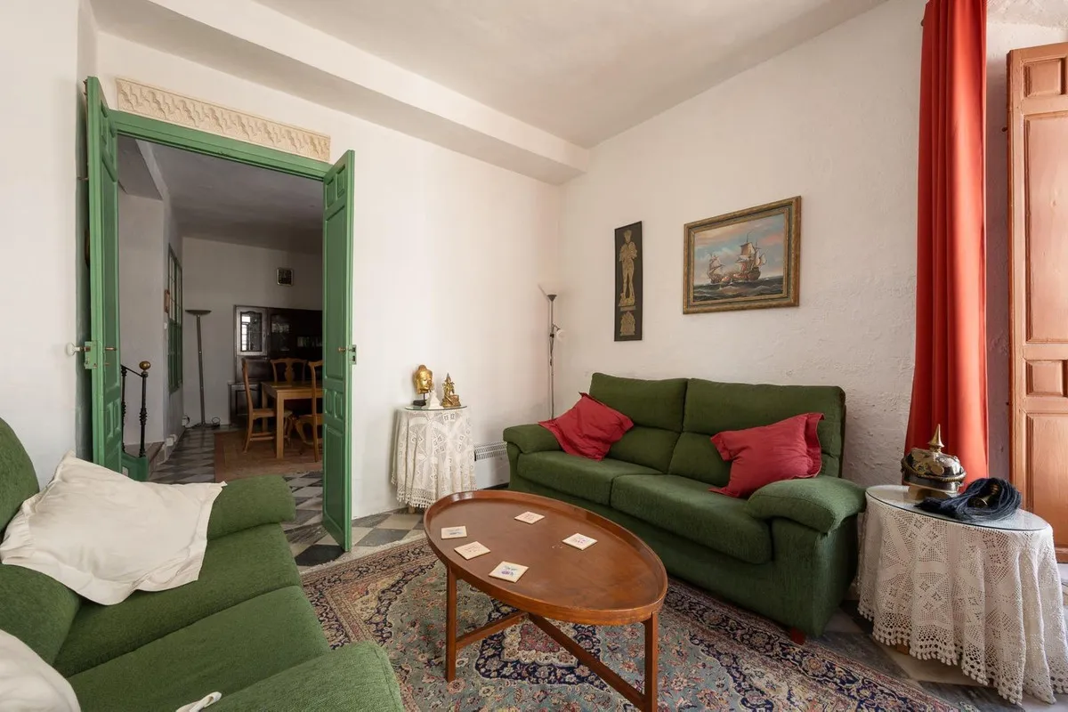 e78d6b28-f960-45e5-a559-3448dc37f076