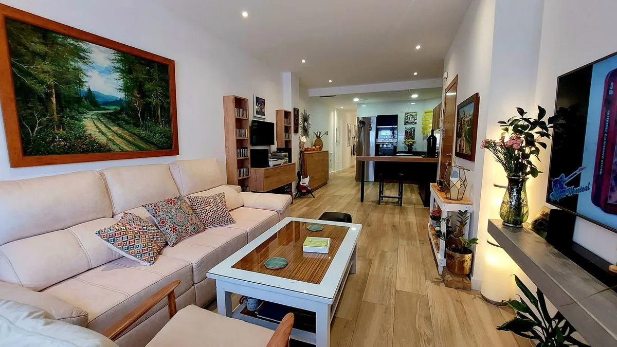 0611e140-df4b-4c15-8bf7-c82d15566221