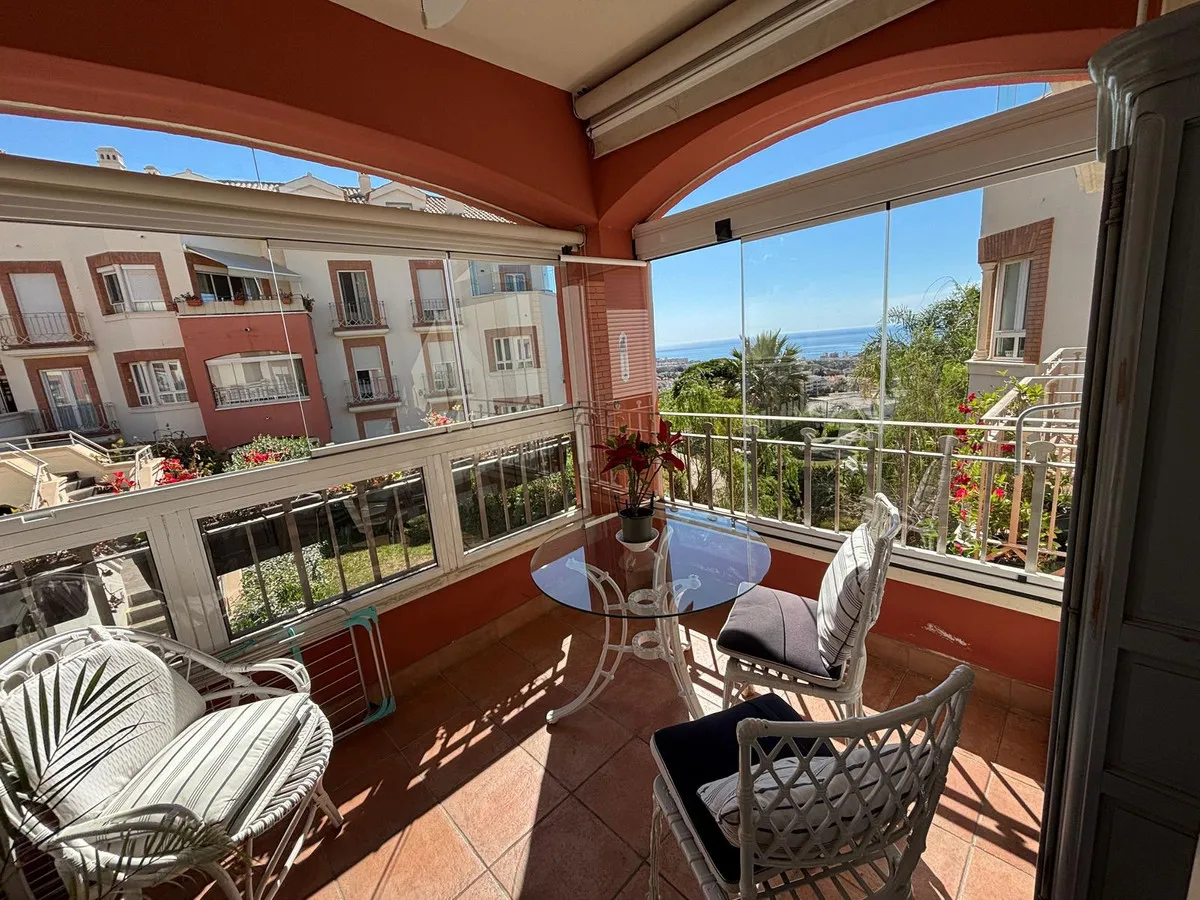 0f0e7041-96e0-4020-bbb2-f1b7fc4c8229