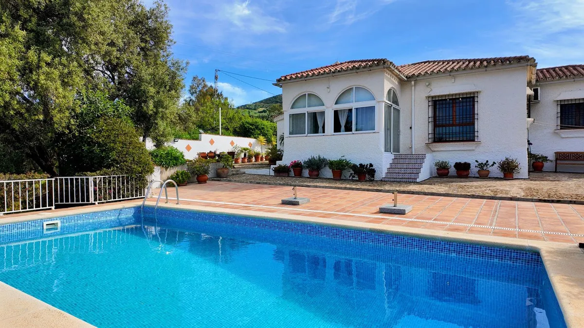 1fa1e930-44de-43dc-b5df-eb327cb8b928