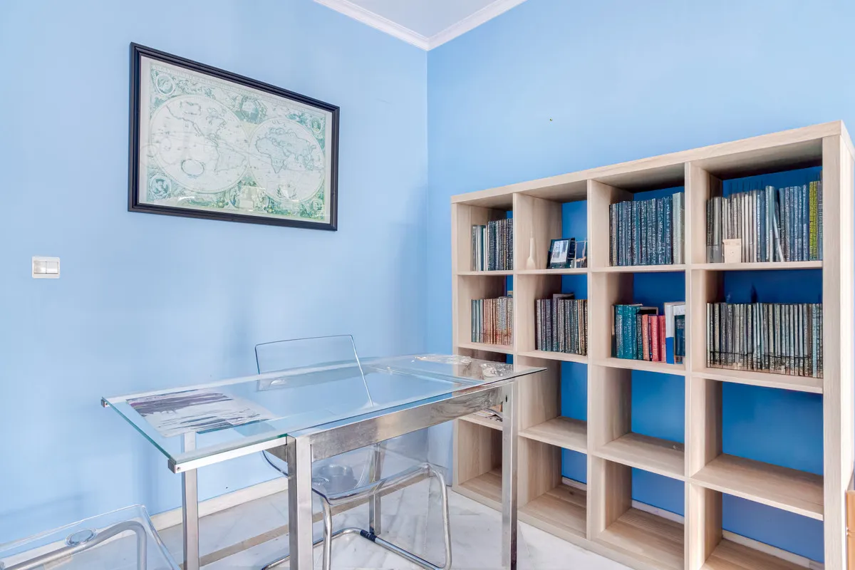 d5cf7981-dd9e-4175-97a0-3ae3e58ba9c0