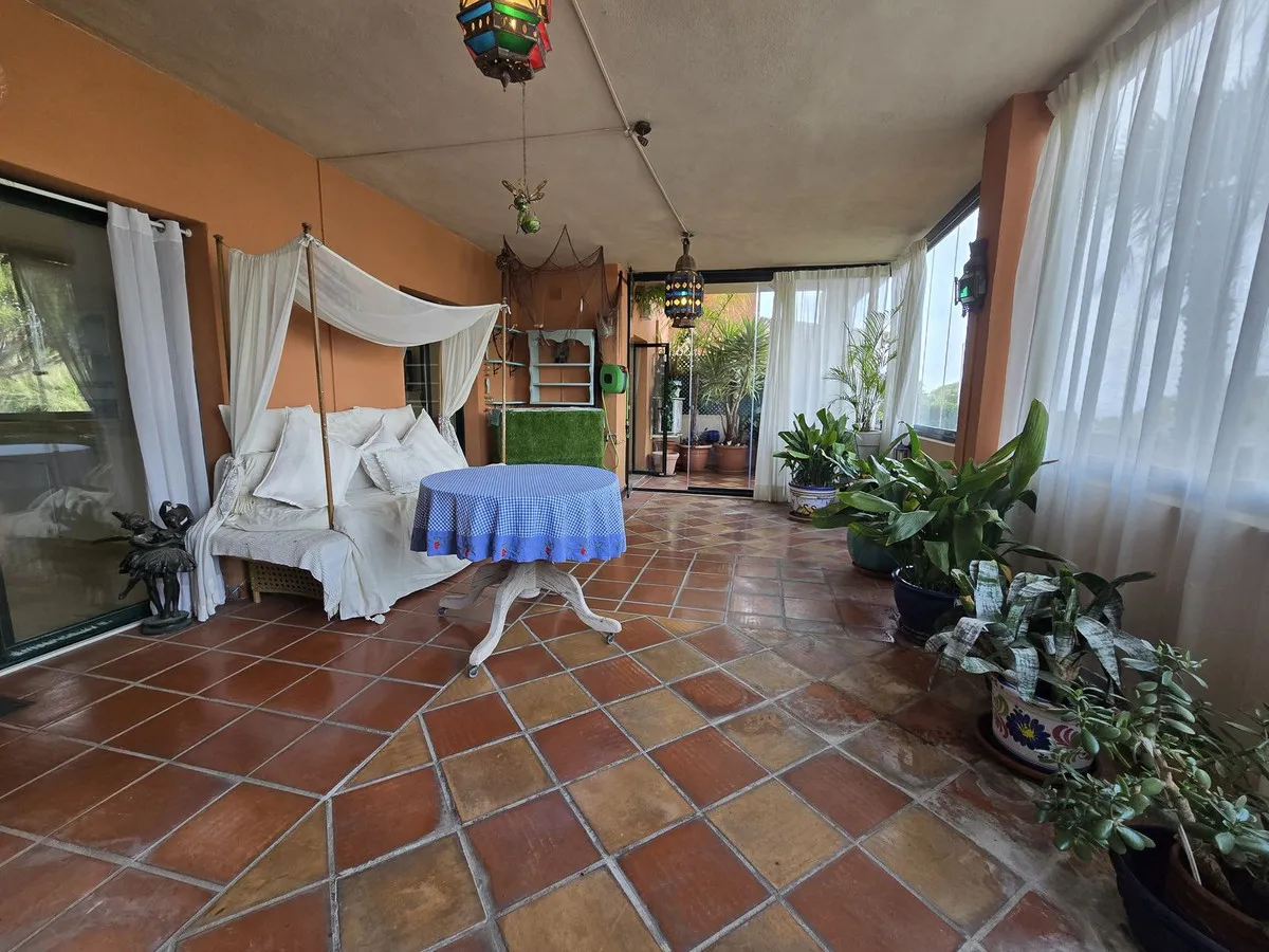 0b879b31-f8e2-4203-b146-5d24d21cf603