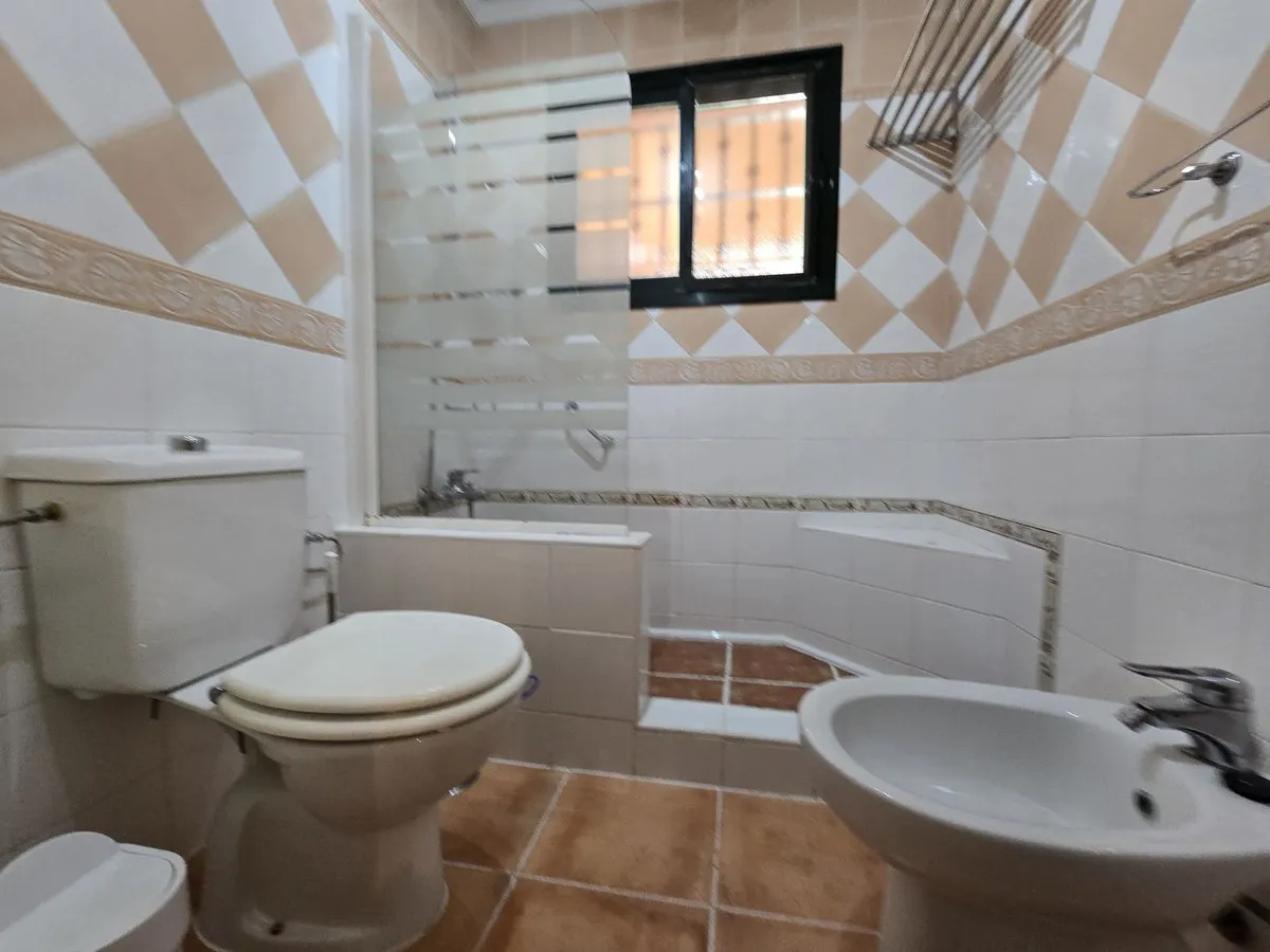 180ef570-6ab0-4966-b9ff-122a5b37db7d