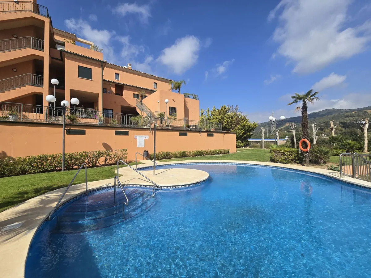 6d9d0418-aa04-4c53-ae27-fc0ba3e0c954