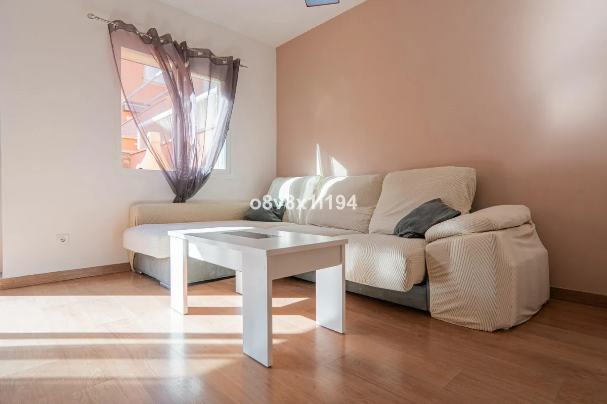 9d508e5d-fd04-42f0-a2d9-ddcf923e03cb