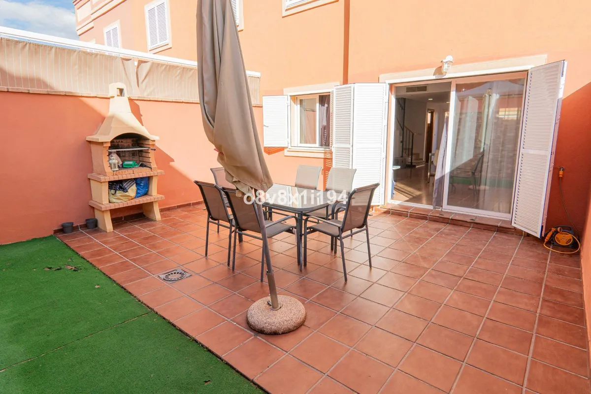 b799c1b1-9003-49c6-b082-d148ff79a9f1