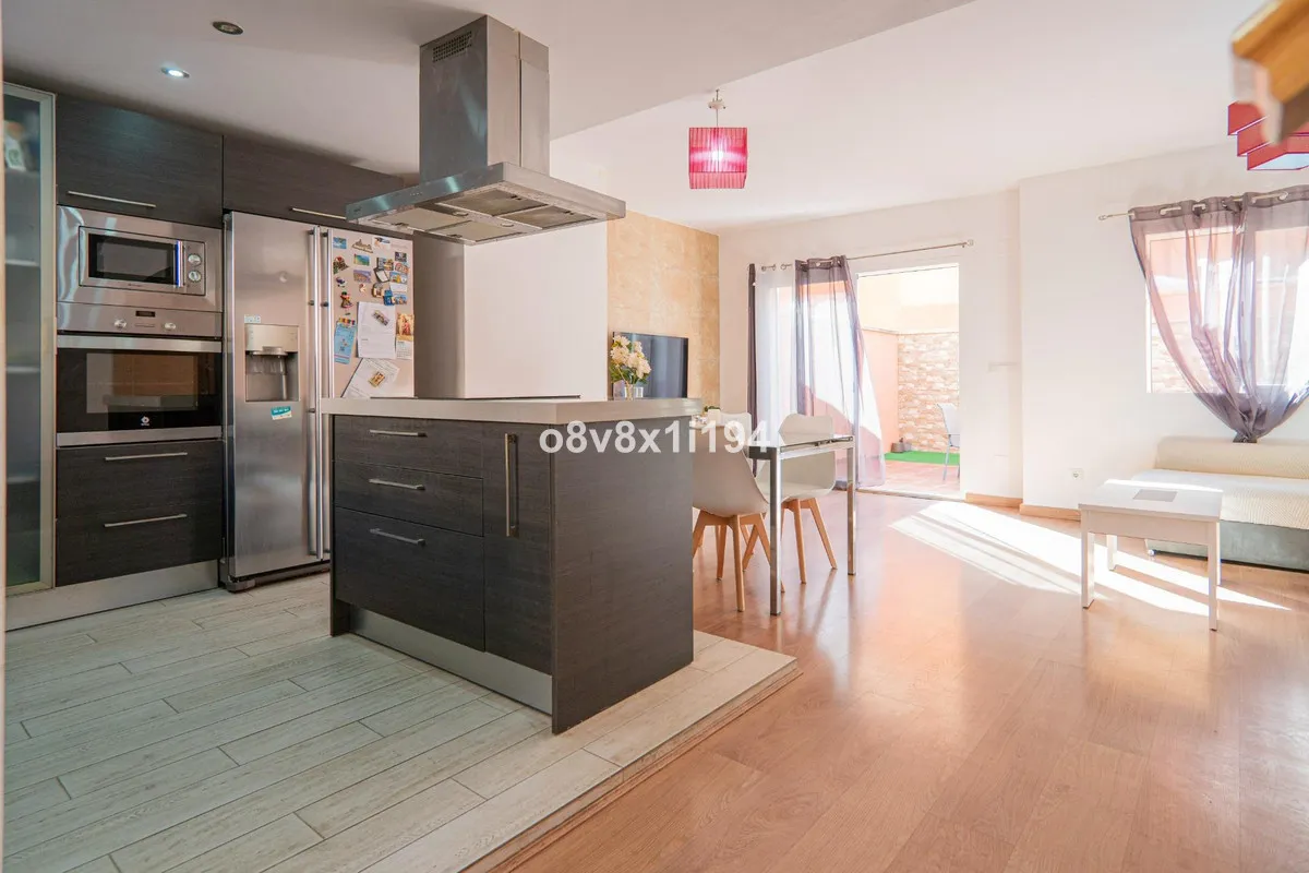 fed05aa7-ea72-45fe-99dd-9a63defbd66d