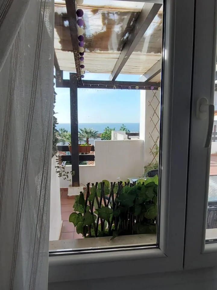 7e88fa6a-f7ec-49c0-82f8-a7fb813cbf72