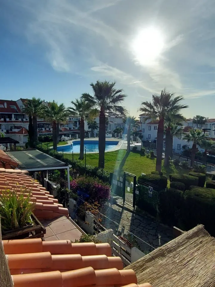 9e104bcb-357e-4c61-9a5a-65160265b04b