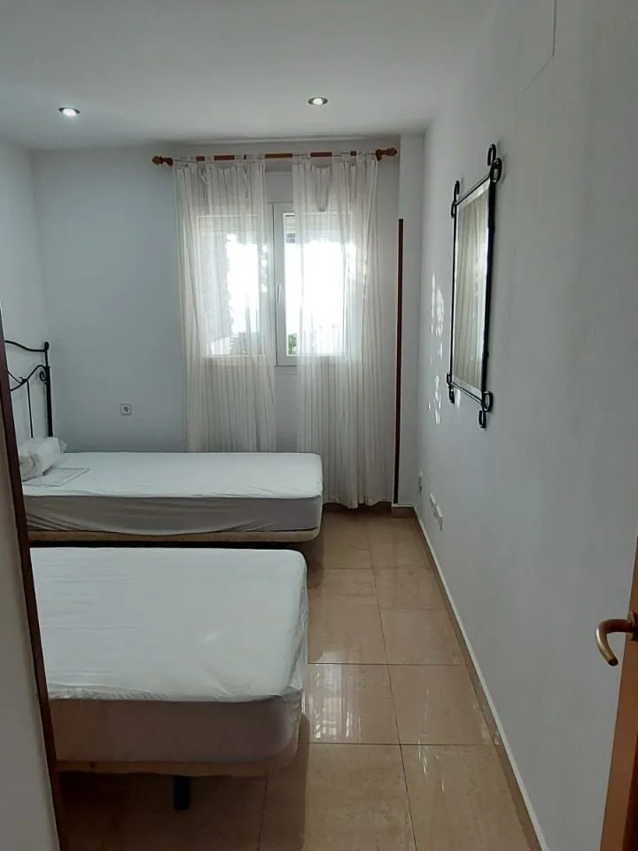 d2bf4775-ee0a-427c-9511-c4ae243749fa