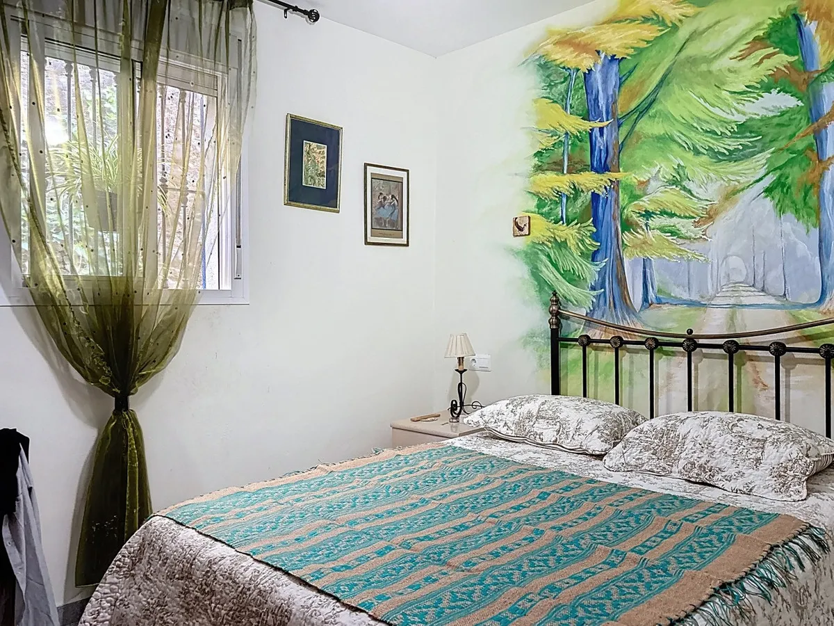 1ffc5954-88e4-44b6-8763-13b591752a07