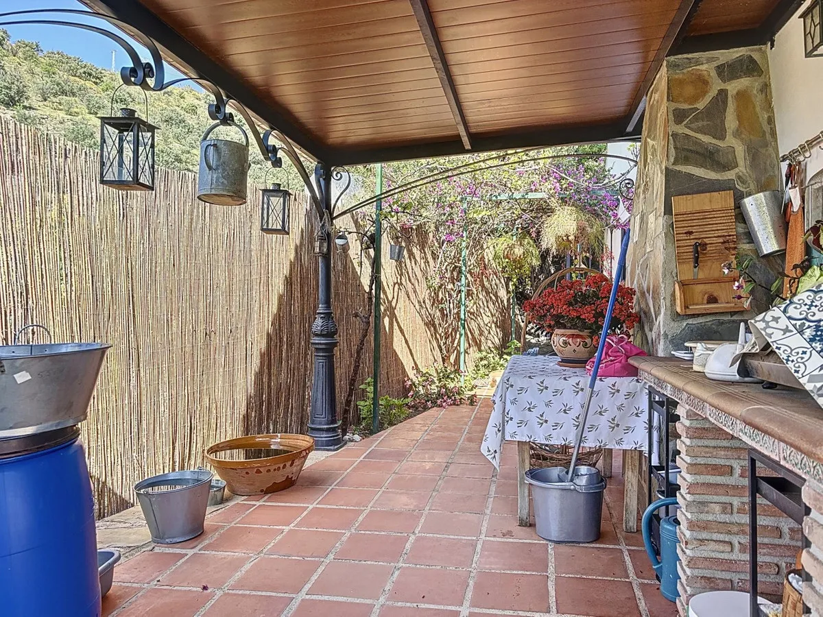 3605b40e-fbf2-43d9-9cef-b6b1733ad051