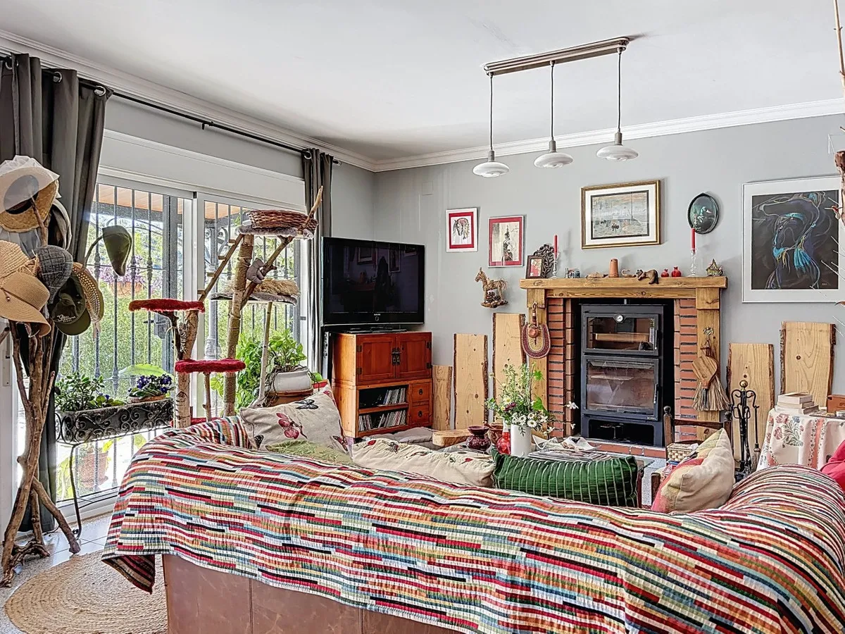 634a85f8-63e7-4ece-b43a-9085508cb655