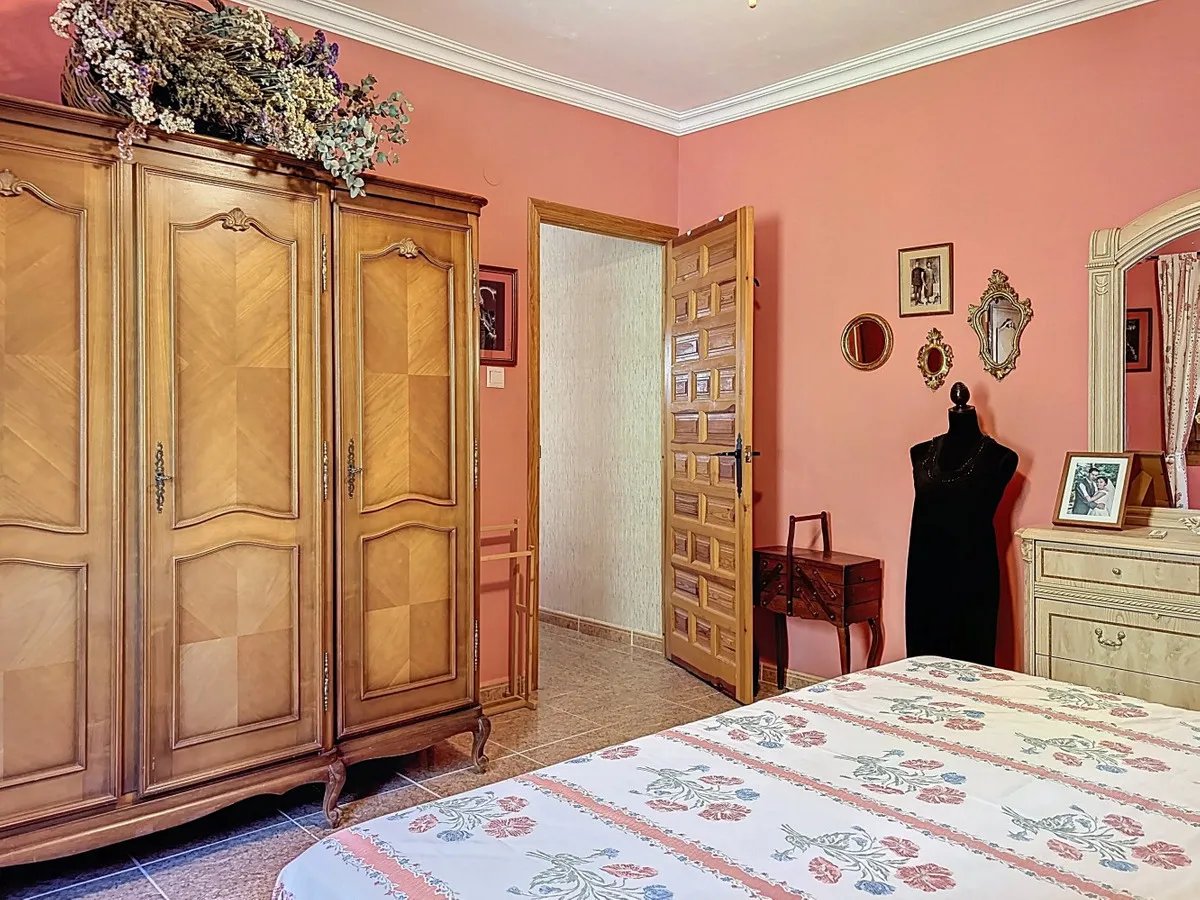 9c572192-353a-4aea-b3bf-fab6f056a80d