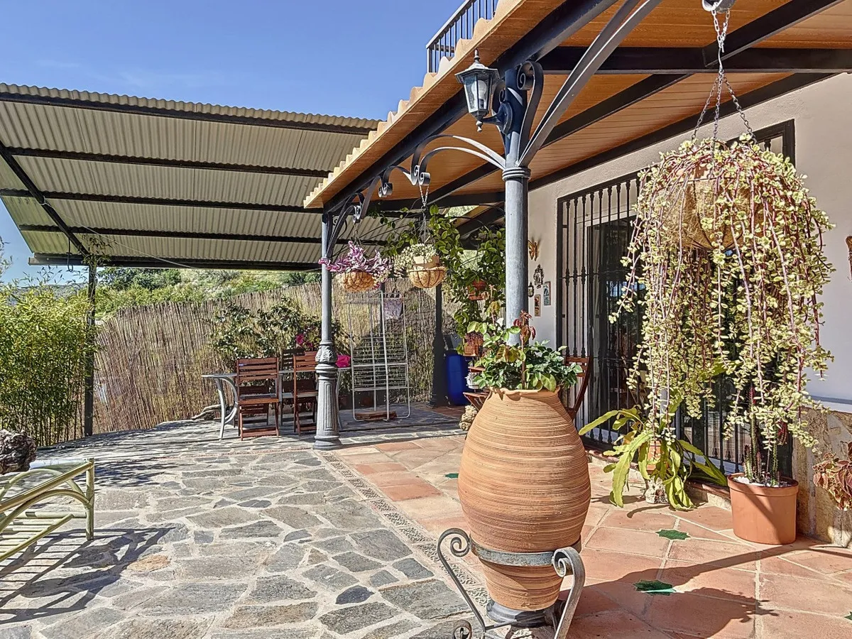 c6dd70df-c238-44ae-9895-9be5079bf174