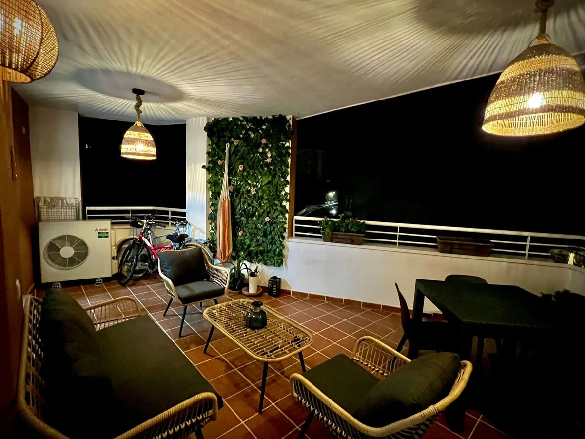 0d6efeae-9129-46e0-8d2e-61ff5d1c548d