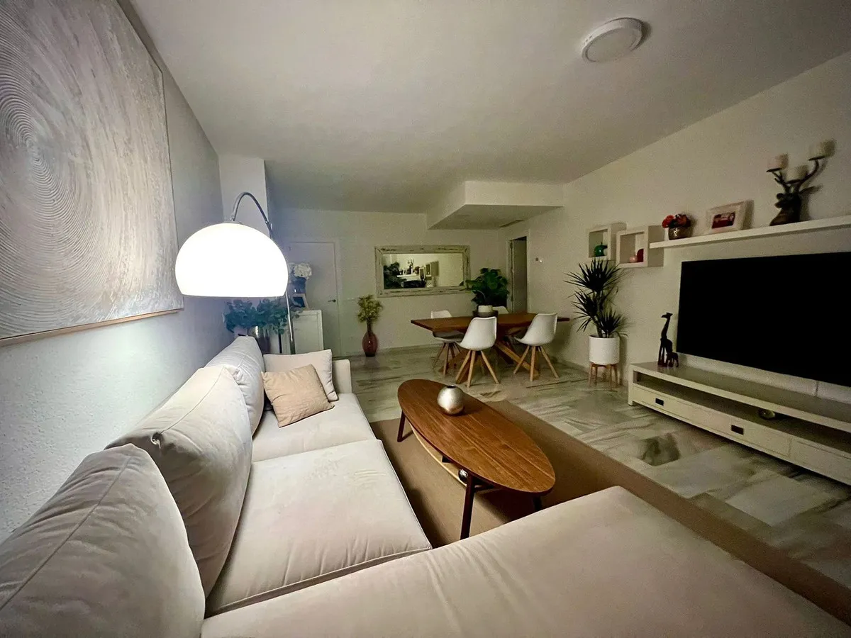 35e85540-ec23-4183-84a1-6ce0e27f2950