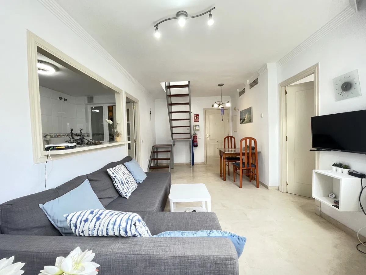 4fde0bd9-b006-423e-ace5-b90336fda690