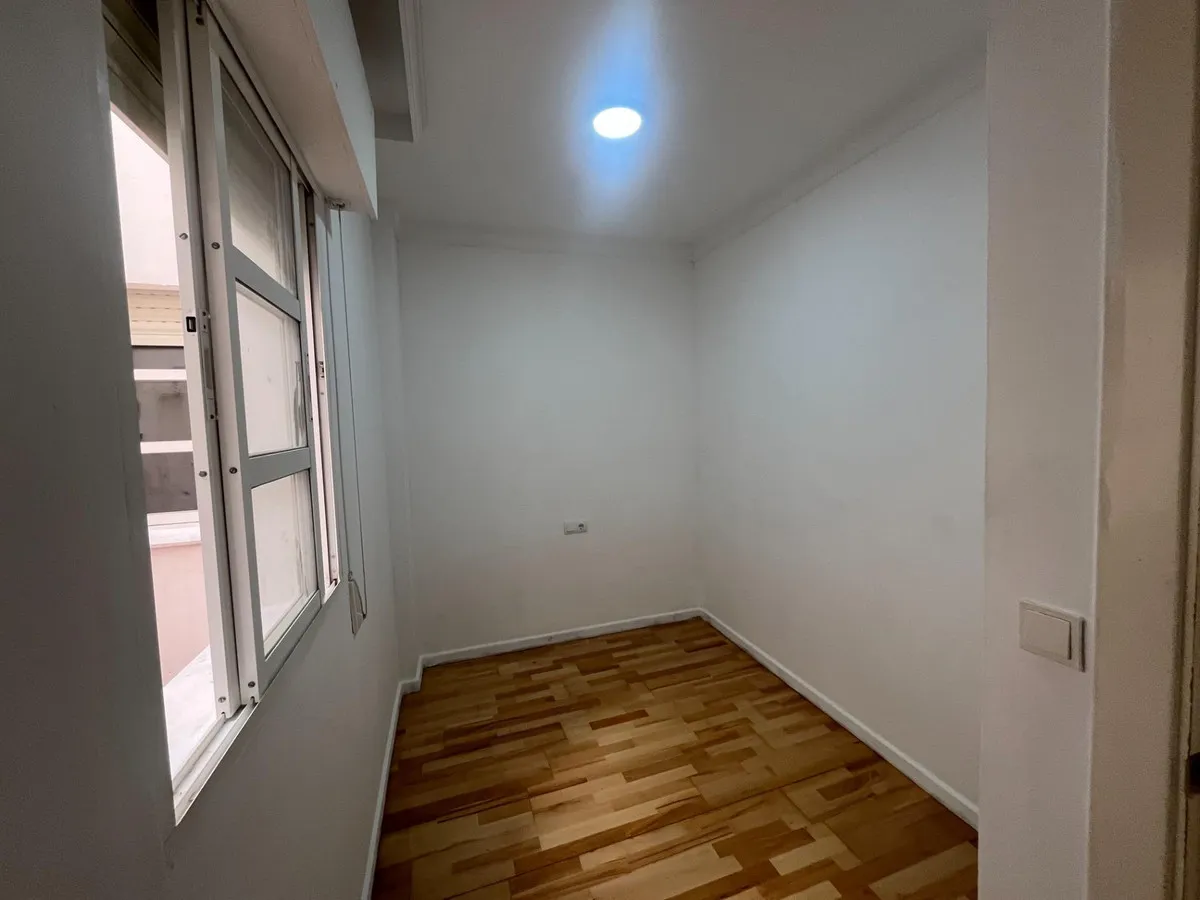 af727613-df7e-43c6-bb1b-d64103ac3474